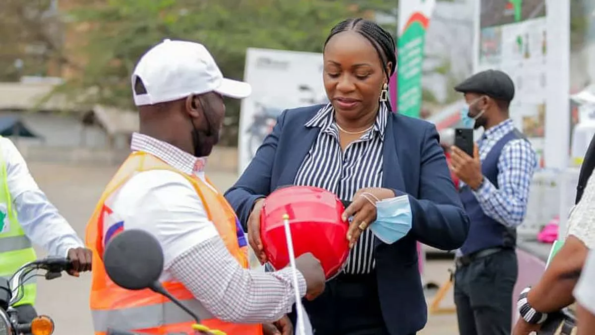 Kinshasa: “Le taxi moto s’est imposé aujourd’hui comme un moyen de transport en commun très pratique pour les Kinois”, Yvette Tabu