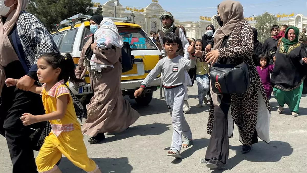 Ouganda : 51 réfugiés afghans sont arrivés à Kampala sur demande des États-Unis