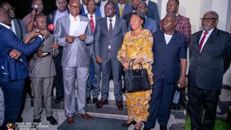 ommission paritaire gouvernement-ban syndical de l’ESU