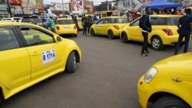 Kinshasa Taxis Jaune Transport en commun