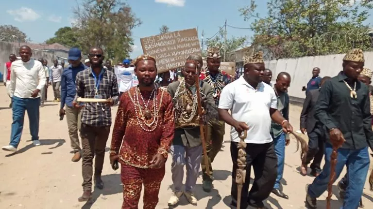 Fizi : les chefs coutumiers