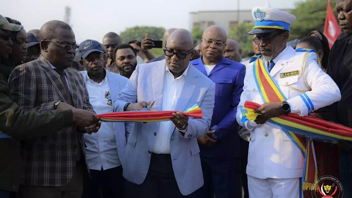 Kinshasa : Le premier ministre a inauguré le pont reliant les communes de Lemba et Matete