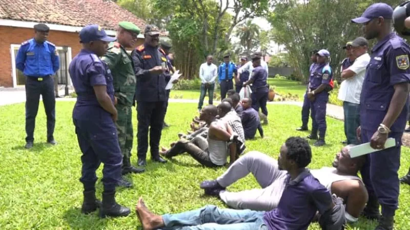 Insécurité urbaine à Goma : Un groupe de criminels présenté au gouverneur militaire du Nord-Kivu