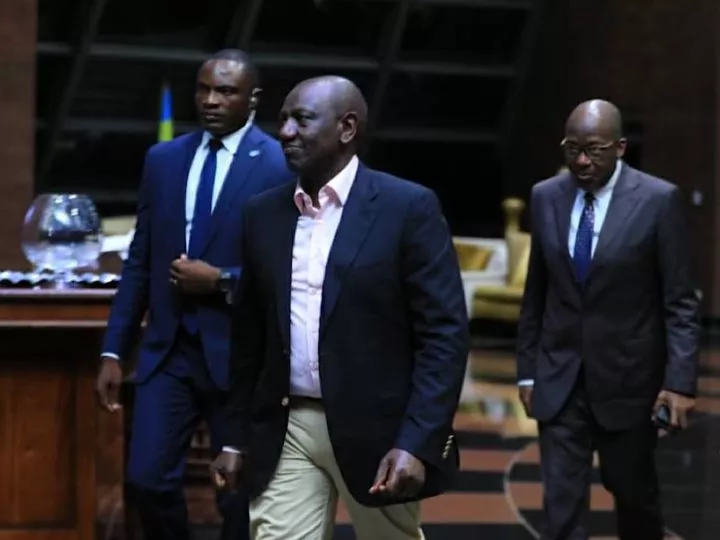 RDC : Arrivée à Kinshasa du président kenyan William Ruto pour un séjour de travail
