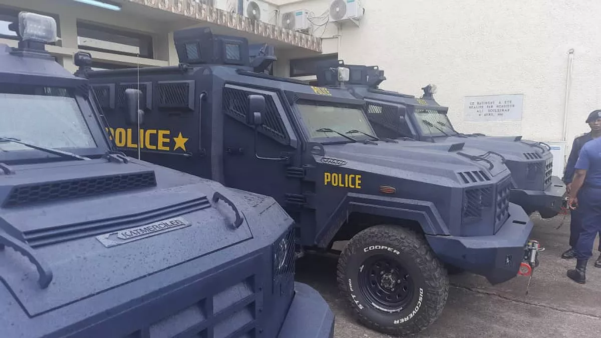 Kinshasa : La police dotée de 11 jeeps pour traquer les Kuluna