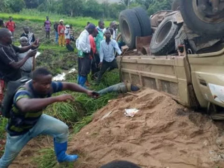 Uvira/Recrudescence des accidents de la circulation sur la RN5 : Le chef de la cité de Sange plaide pour sa réhabilitation
