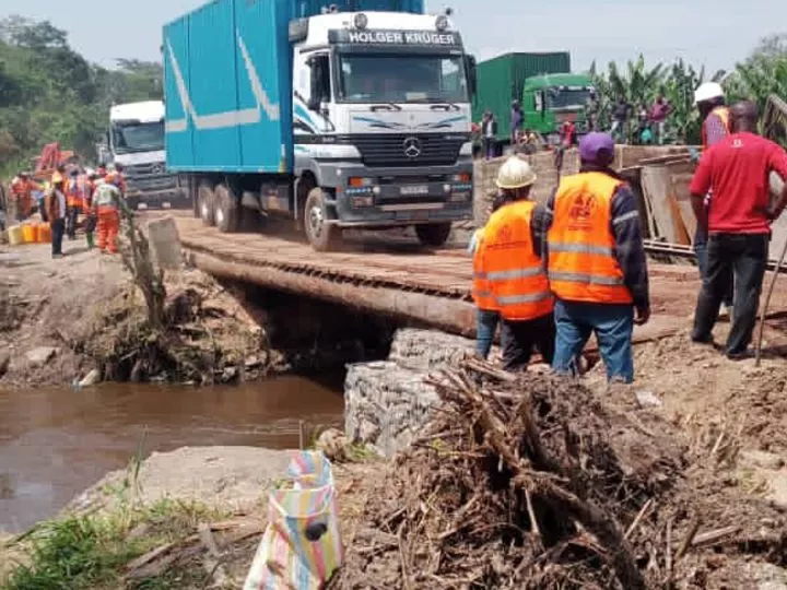 Nord-Kivu : Le trafic reprend sur la route Beni-Kasindi après l’effondrement du pont sur la rivière Lume