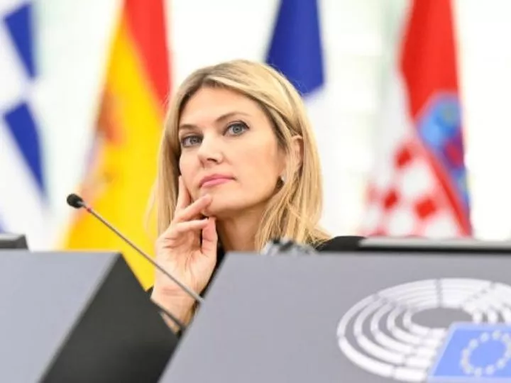 Bruxelles : Une vice-présidente du Parlement européen aux arrêts et 1,5 million d’euro confisqués