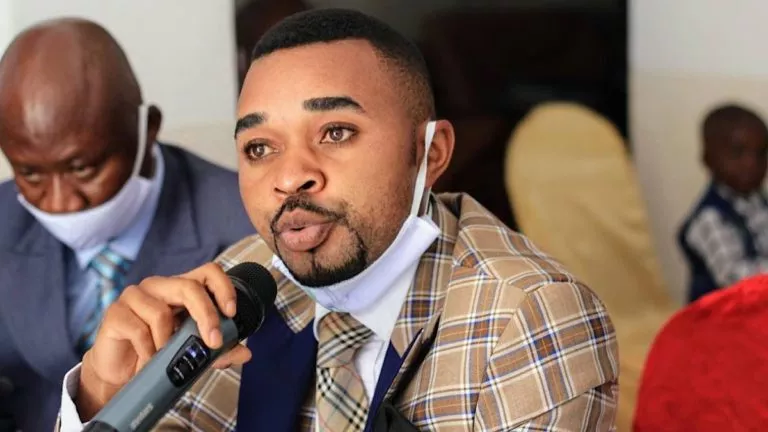 BCBE7361 1E27 49E8 9E96 A8CB2E0CF5BF