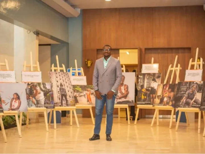 RDC/Culture : Deux jeunes artistes plasticiens Lualabais invités à exposer à Dallas et au Burkina-Faso