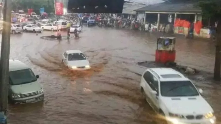 une pluie diluvienne à Bukavu