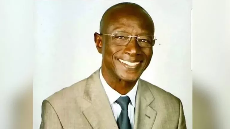 019C25DE 2B6A 48A9 BB44 744EDB8E446F