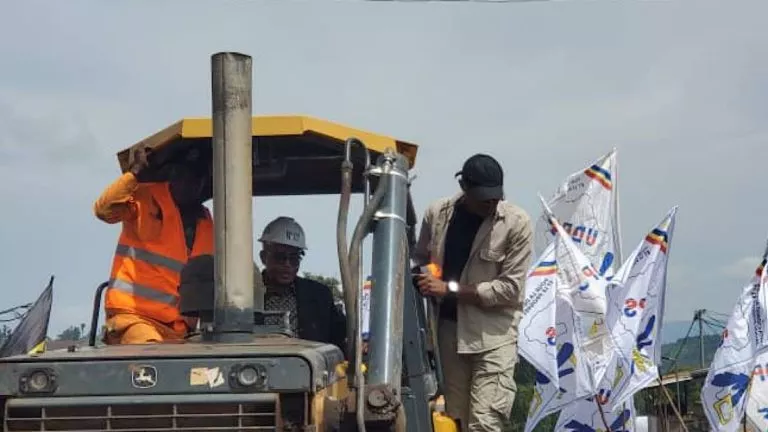 01F9DA13 98FB 4849 A6D3 86467B3E00F9