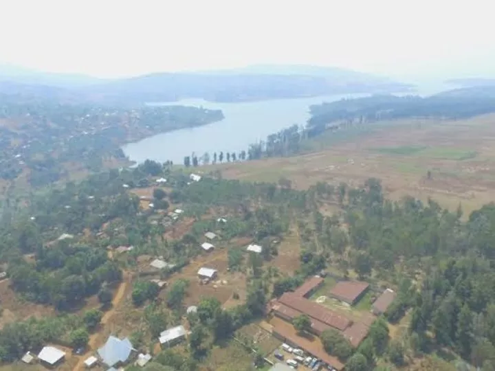 Sud-Kivu : 2 enseignants meurent et 3 autres blessées aux brûlures d’une foudre à Kabare