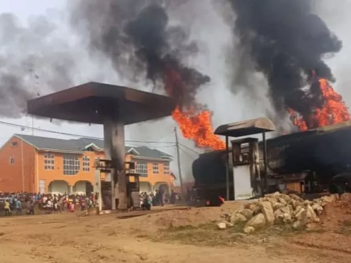 Incendie dans une station-service de Bunia : deux morts et huit blessés