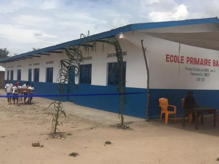 Sud-Kivu : L’UNICEF dote à l’EP Baraka d’un bâtiment à 3 salles de classe construit aux standards modernes