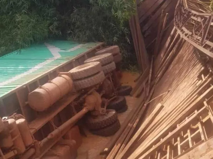 Effondrement du pont Teturi en Ituri, coupure du trafic routier entre Beni et Mambasa