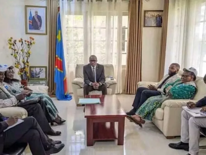 Sud-Kivu : Patricia Nseya échange avec le gouverneur intérimaire sur l’évolution du processus d’enrôlement des électeurs