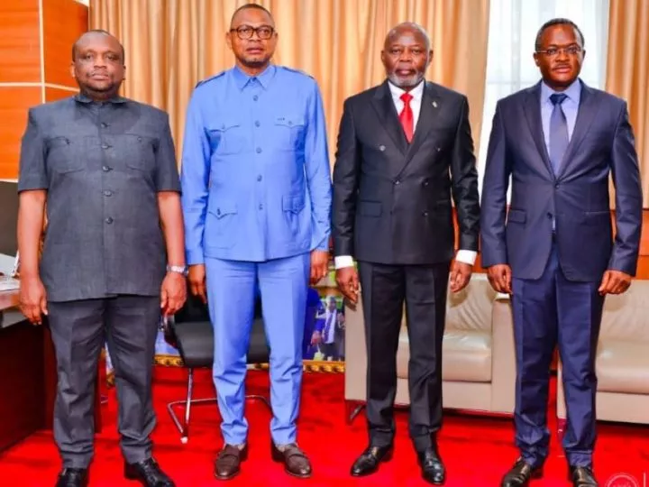 RDC – Rareté du maïs : Vital Kamerhe reçoit les gouverneurs du Kasaï Oriental et du Kasaï Central