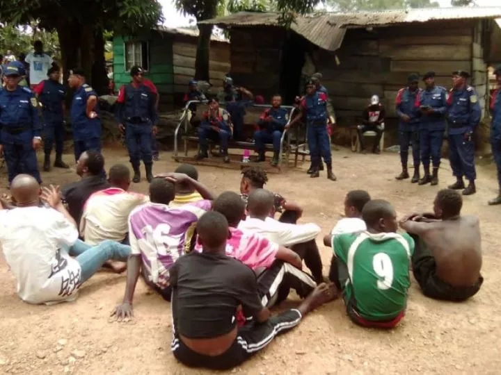 Beni : 12 présumés voleurs mains armées présentés à la presse