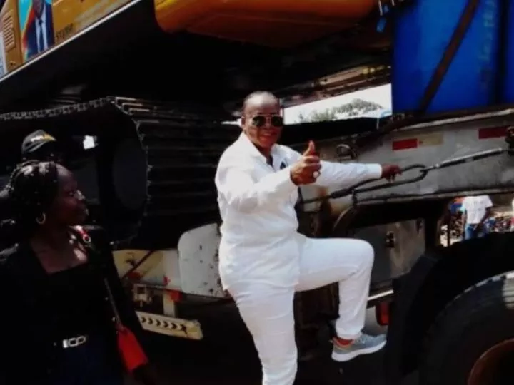 Kasaï : Le gouverneur de la province dévoile du matériel pour combattre l’érosion