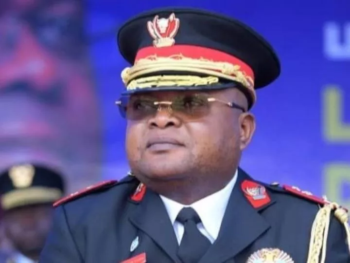 ‘Trop de Traîtres à tous les Niveaux’ : Déclarations Chocs du Général Tshiwewe sur les FARDC