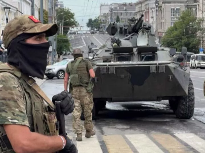 Rébellion en Russie: le Groupe Wagner, acteur majeur en Ukraine, défie le pouvoir de Poutine