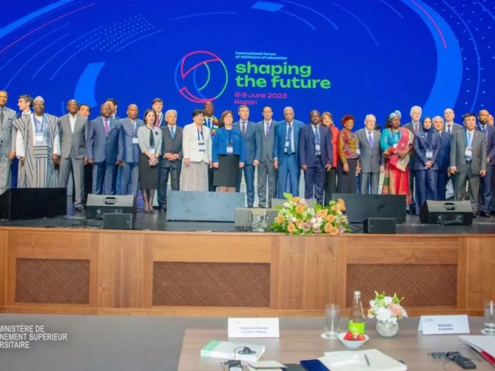 Le ministre de l’ESU, Muhindo Nzangi, participe au forum international des ministres de l’éducation à Kazan, en Russie