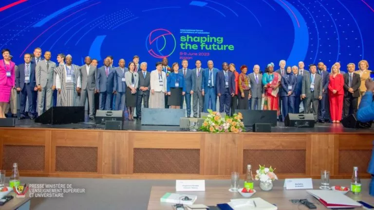 Le ministre de l'ESU, Muhindo Nzangi