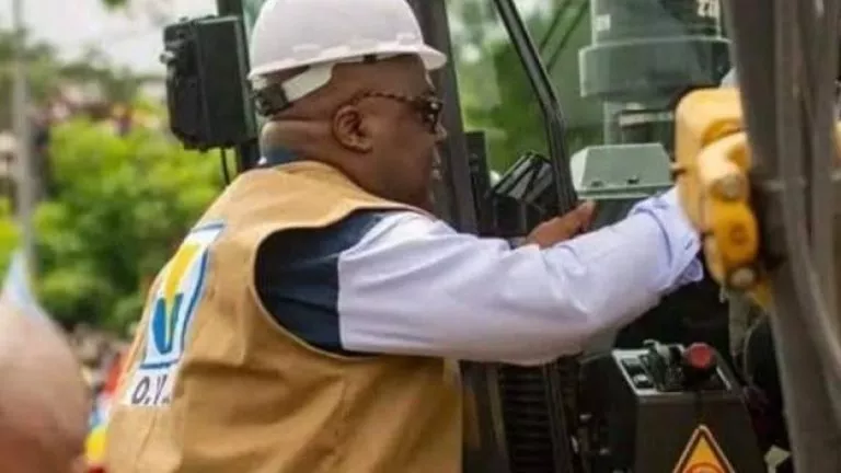PURUK Félix Tshisekedi Kananga