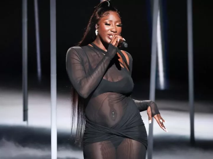 Aya Nakamura à Kinshasa : la star française de la Pop R&B débarque en RDC