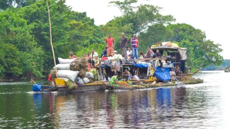 Naufrage bateau fleuve congo mongala