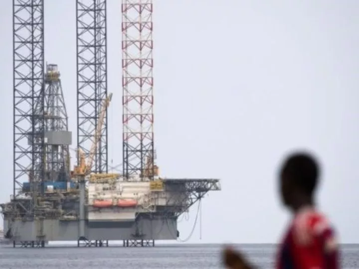 Exploration d’hydrocarbures : La RDC et l’Angola franchissent une étape décisive dans leur accord maritime