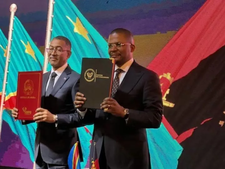 Renforcement des Relations Économiques : RDC et Angola s’unissent lors du Forum Kinshasa
