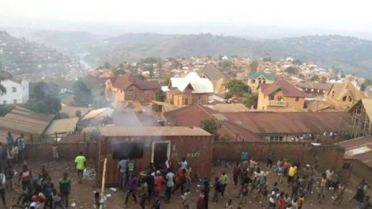 Bukavu : Un incendie ravageur tue 5 enfants et détruit 26 maisons en planches