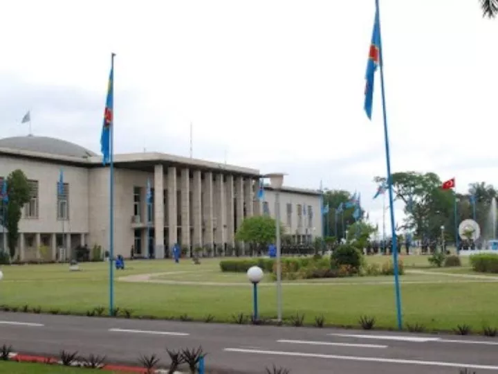 RDC : Félix Tshisekedi désigne Daniel Lusadisu Kiambi à la tête de l’ANR