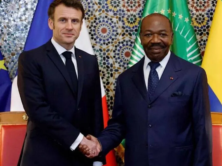 La France perd ses alliés présidents en Afrique francophone : quatre coups d’État en deux ans