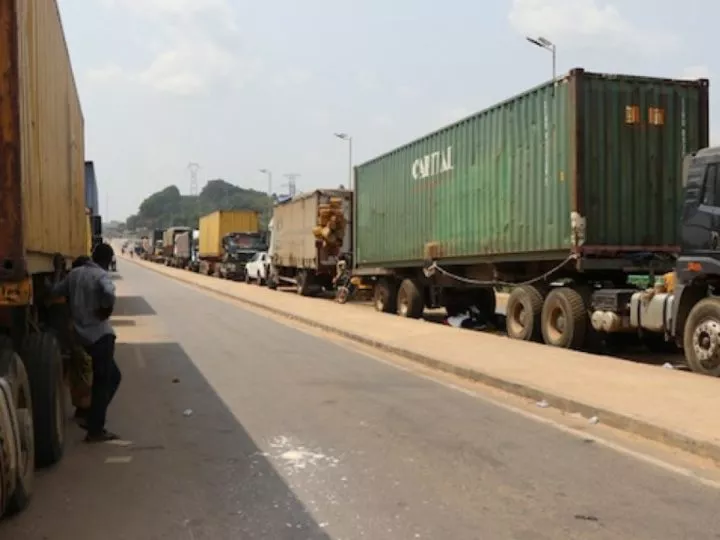 Suspension du Travail par les Chauffeurs de Poids Lourds en RDC : Les Points Clés