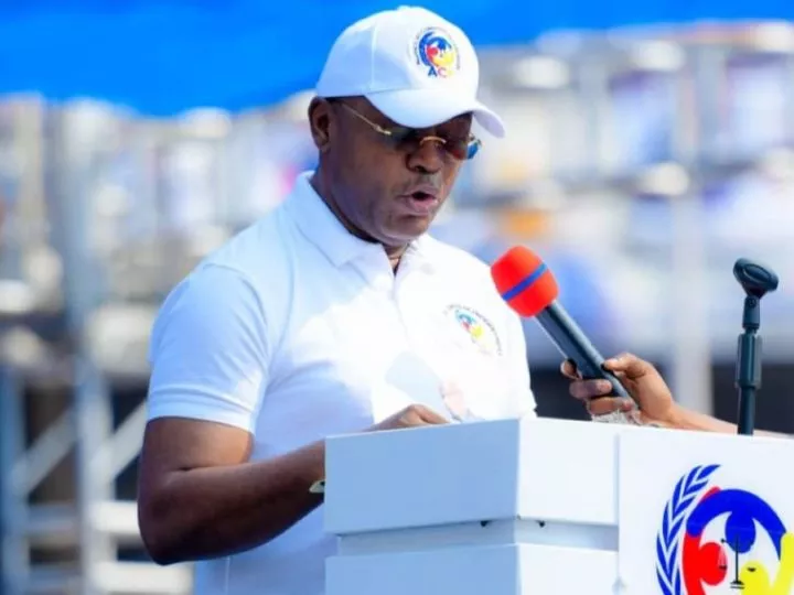 Gentiny Ngobila Interdit de Sortie de Kinshasa sur Suspicions de Fraude Électorale