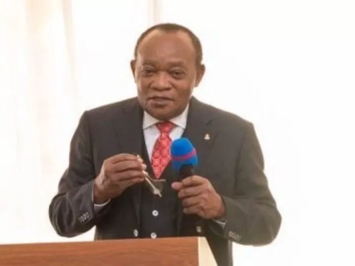 Belgique : Décès de Pierre Pay-Pay wa Siakasighe, Ancien Gouverneur de la Banque Centrale du Congo