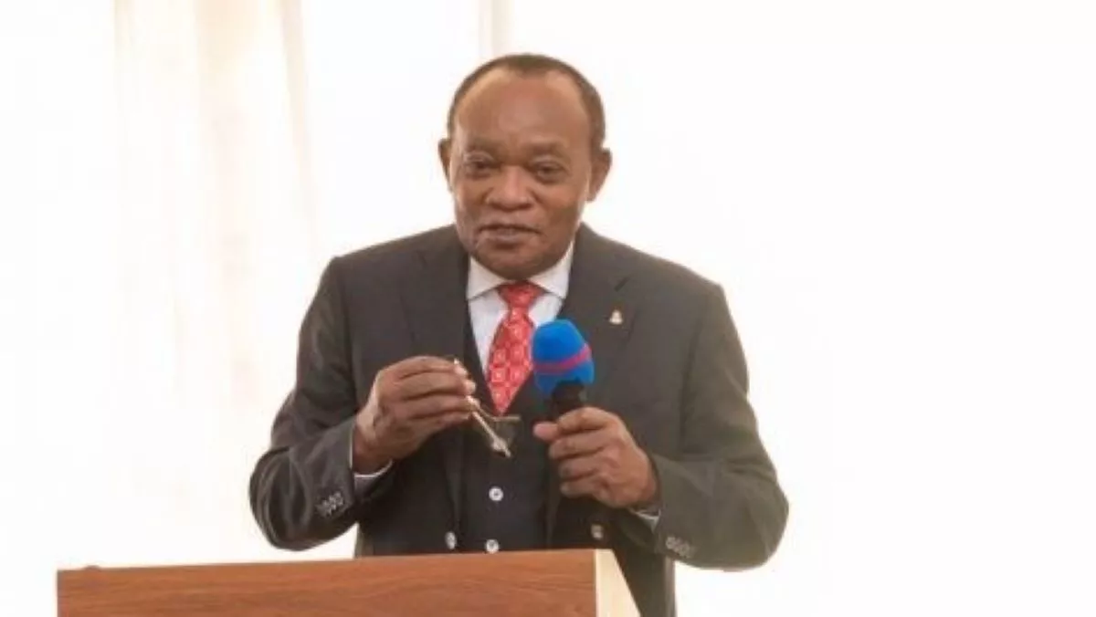 Belgique : Décès de Pierre Pay-Pay wa Siakasighe, Ancien Gouverneur de la Banque Centrale du Congo