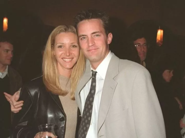 Décès de Matthew Perry : L’acteur de “Friends” retrouvé mort à son domicile de Los Angeles
