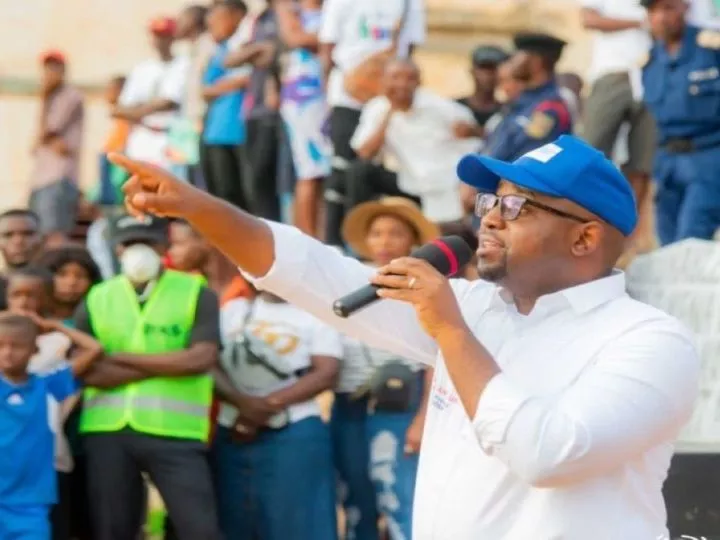 Floribert Anzuluni Priorise la Sécurité dans sa Campagne Présidentielle à Uvira