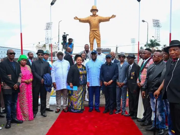 Inauguration de la Statue de Papa Wemba à Kinshasa: Hommage Immortel au Roi de la Rumba