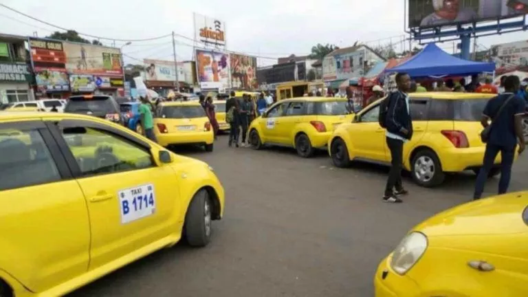 Controles Routiers A Kinshasa