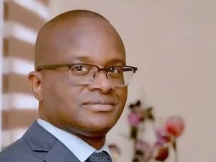 Affaire construction et reconstruction de 1000 écoles en RDC : Maker Mwangu recherché par la justice pour détournement