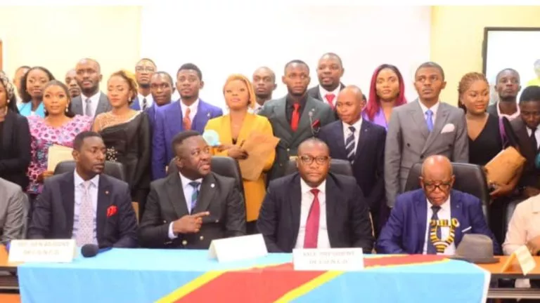 Nouveaux Médecins Chirurgiens-Dentistes Prêtent Serment à Kinshasa