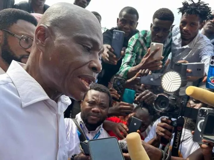 Tensions et Accrochages Marquent le Vote de Martin Fayulu à l’Athénée de la Gombe