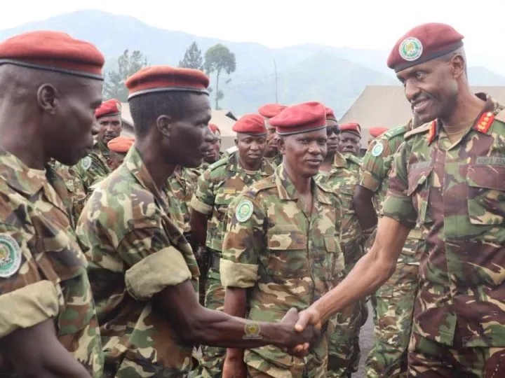 Les Troupes Kenyanes de l’EAC Commencent leur Retrait du Nord-Kivu