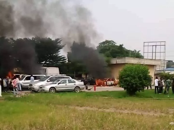 Manifestation à l’ISTA de Kinshasa : 15 Blessés dans le Conflit sur les Frais Académiques